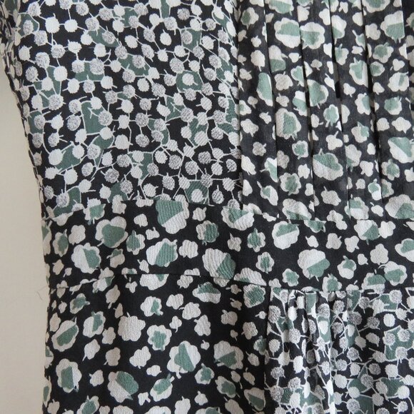 BURBERRY BRIT 100% Silk Ditsy Floral Crepe Pintuck Dress Academia Preppy Luxury - Picture 7 of 16